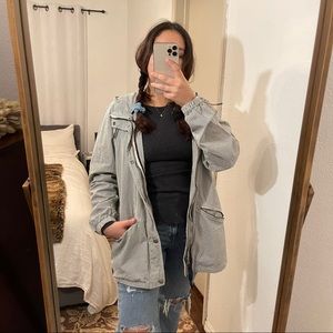 Abercrombie Striped White and Blue Raincoat 🧥